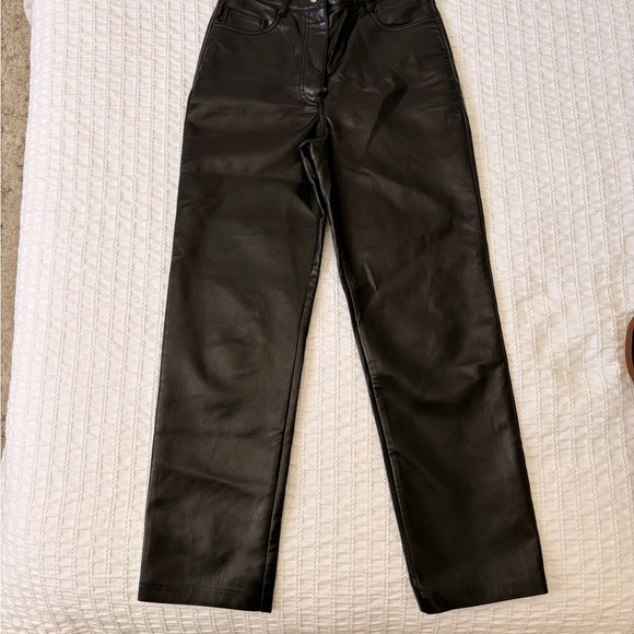 Wilfred Black Straight Leg Women's faux leather pants. Ankle length on 5’9 - Picture 3 of 5